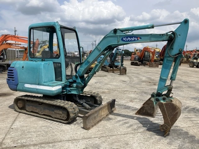 Багер Kubota K-028 * ОЧАКВАН 22.12.2026!!!, снимка 2 - Индустриална техника - 55804222