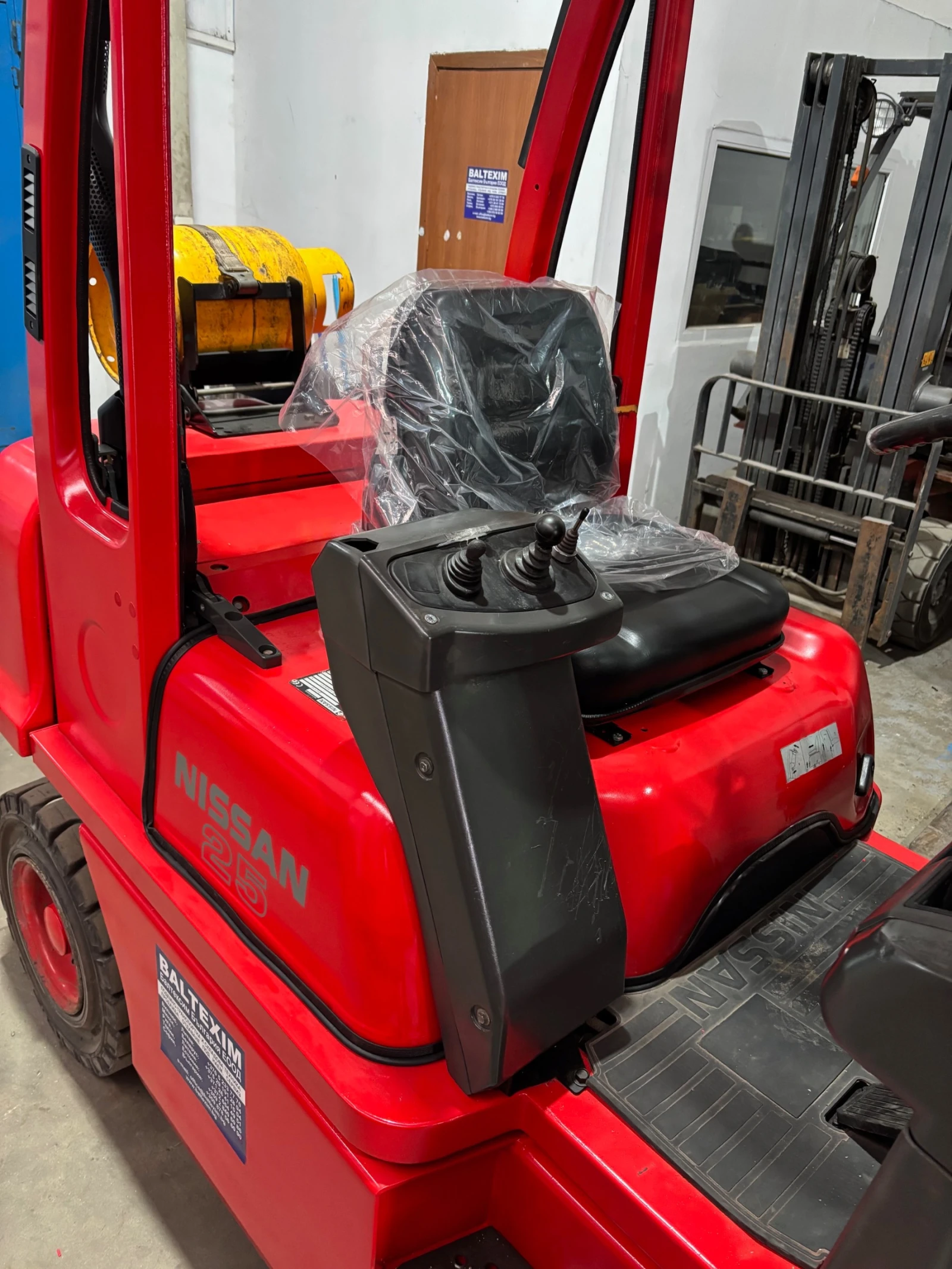  Nissan  -   | Mobile.bg   9