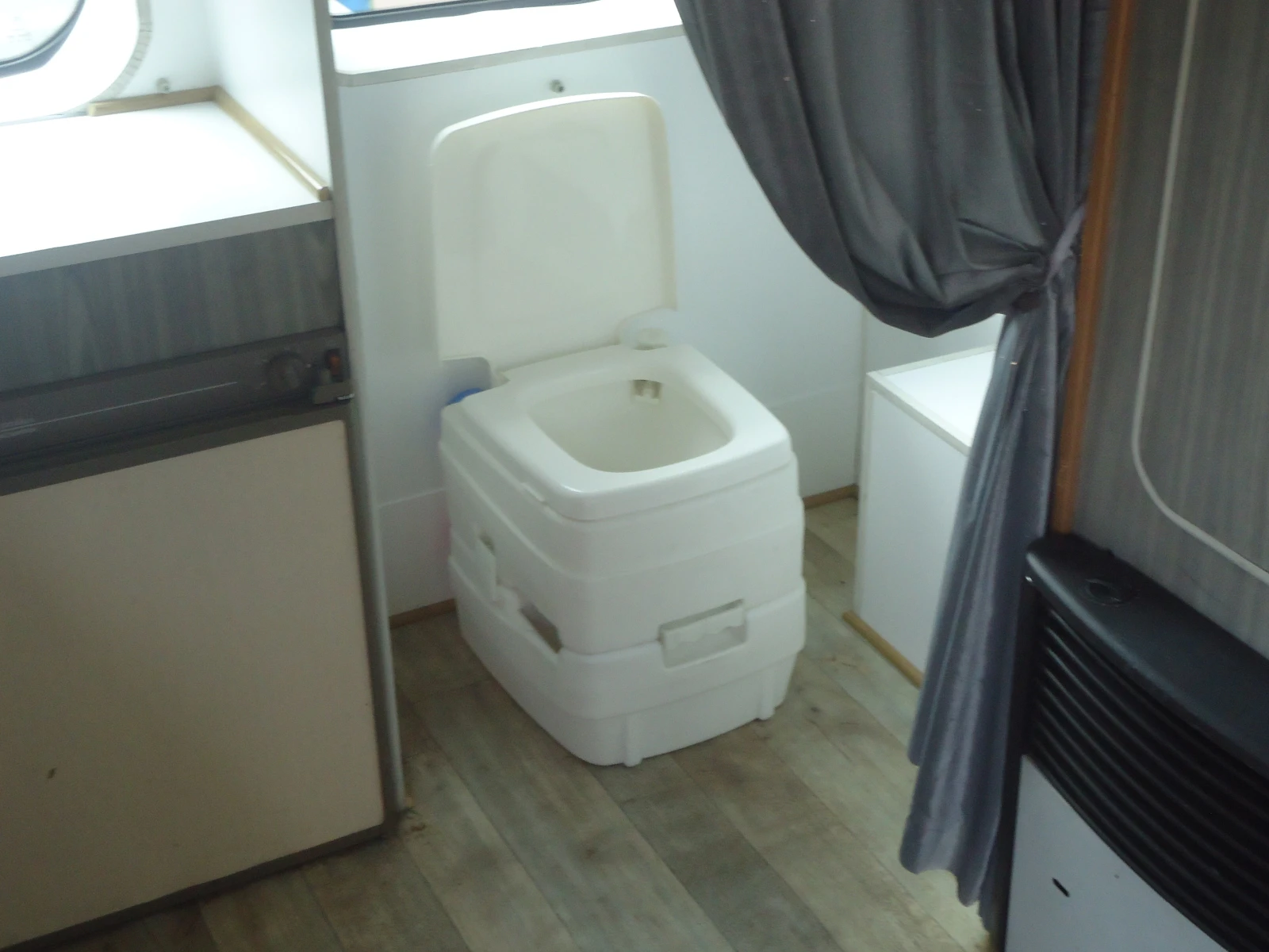 Кемпер Ford TRANZIT - изображение 8