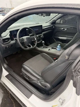 Ford Mustang * I4 * CARFAX * ЦЕНА ДО БГ, снимка 2