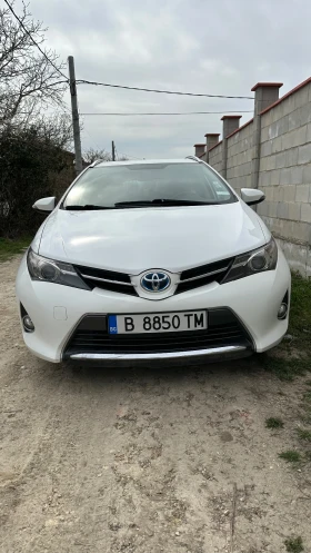 Toyota Auris 1.8 Hybrid CVT, снимка 4