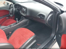 Dodge Challenger 6.4L V-8 , 485HP Rear Wheel Drive | Mobile.bg    10