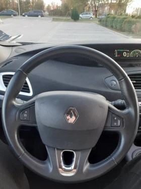 Renault Scenic - 5700 € / 11148.23 лв. - 80292308 5