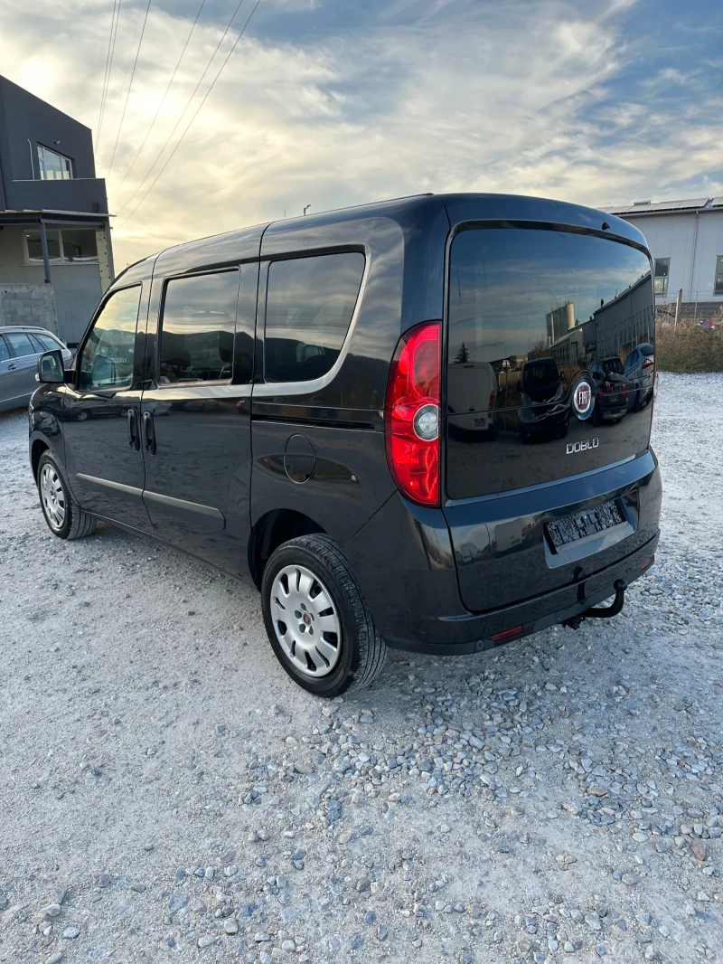 Fiat Doblo, снимка 5 - Автомобили и джипове - 47815326