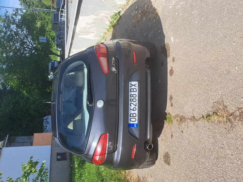 Alfa Romeo 147 1 9JTDm, снимка 2 - Автомобили и джипове - 52126243