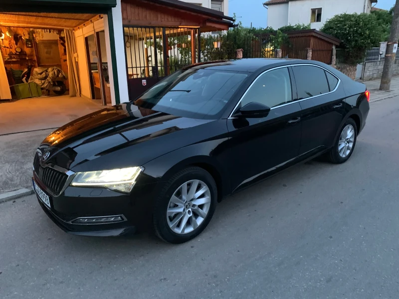 Skoda Superb, снимка 2 - Автомобили и джипове - 48265397