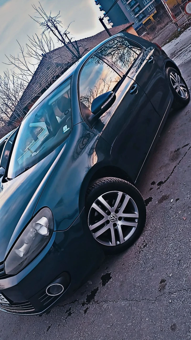 VW Golf VI 1.6TDI 105KC, снимка 1 - Автомобили и джипове - 48756790