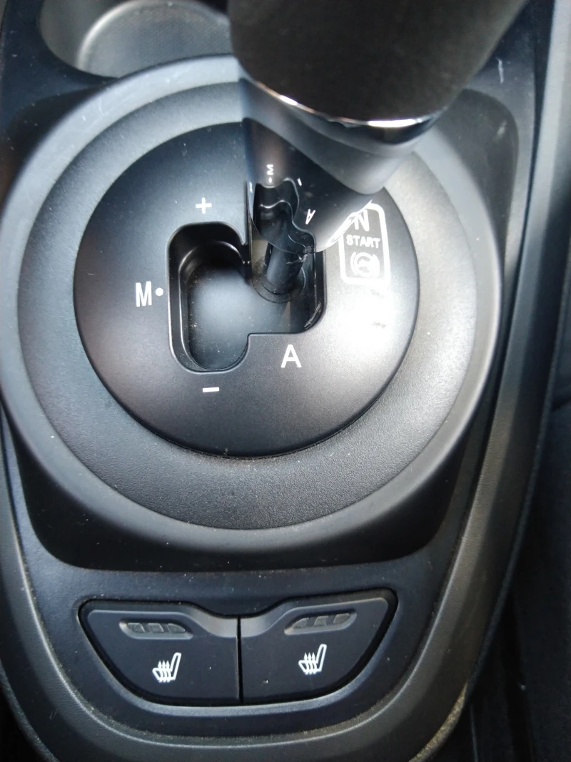 Lada Vesta, снимка 6 - Автомобили и джипове - 52326417