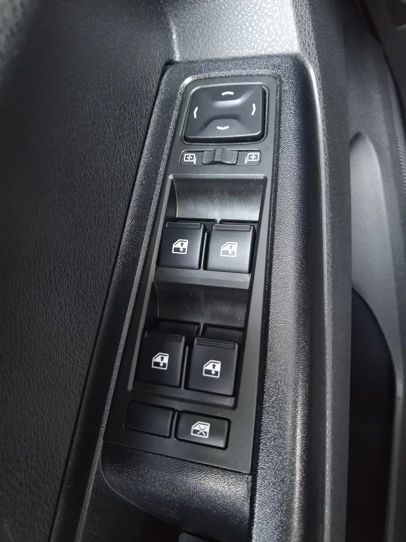 Lada Vesta, снимка 7 - Автомобили и джипове - 52326417