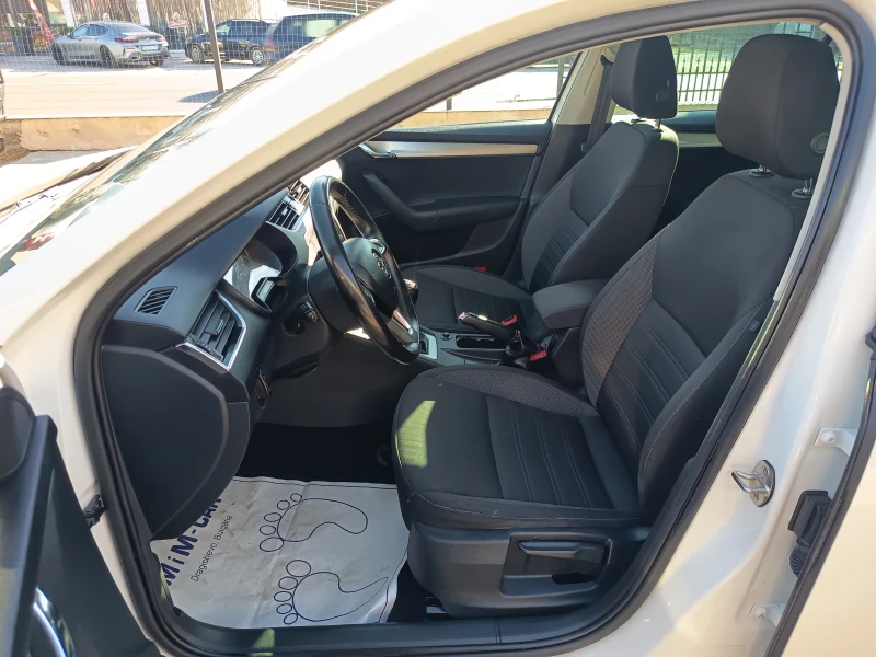 Skoda Octavia 1.6tdi, снимка 12 - Автомобили и джипове - 52227960