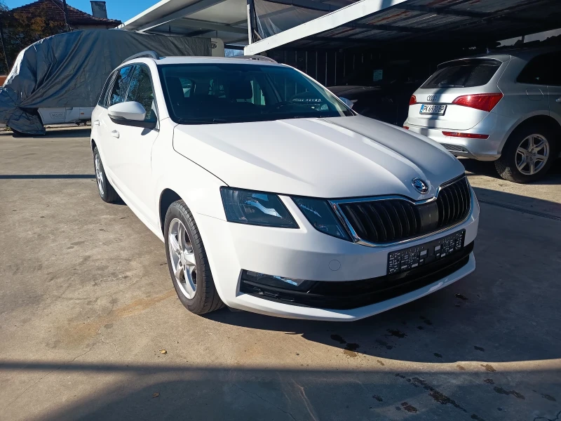 Skoda Octavia 1.6tdi, снимка 2 - Автомобили и джипове - 52227960
