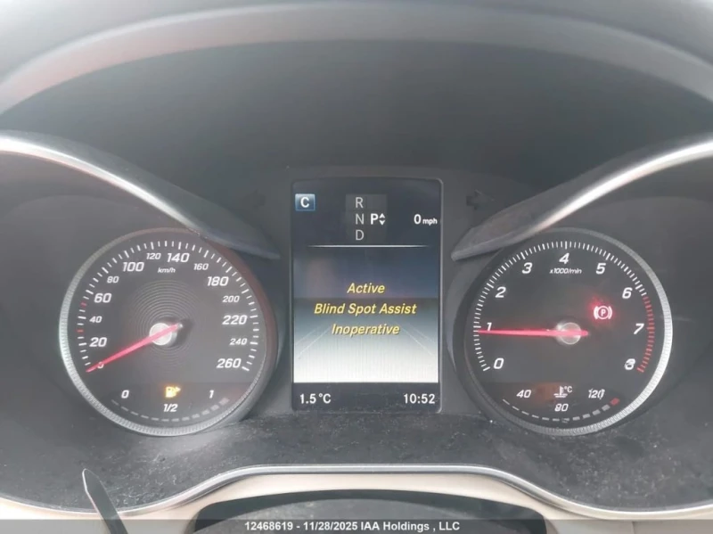 Mercedes-Benz C 300 * 4MATIC * CARFAX * БЕЗ ПЪРВОНАЧАЛНА ВНОСКА, снимка 7 - Автомобили и джипове - 52921314