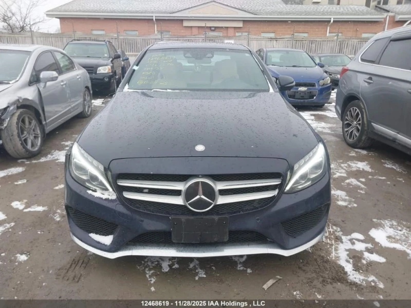 Mercedes-Benz C 300 * 4MATIC * CARFAX * БЕЗ ПЪРВОНАЧАЛНА ВНОСКА, снимка 12 - Автомобили и джипове - 52921314