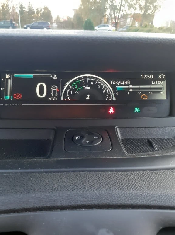 Renault Scenic, снимка 14 - Автомобили и джипове - 52770701