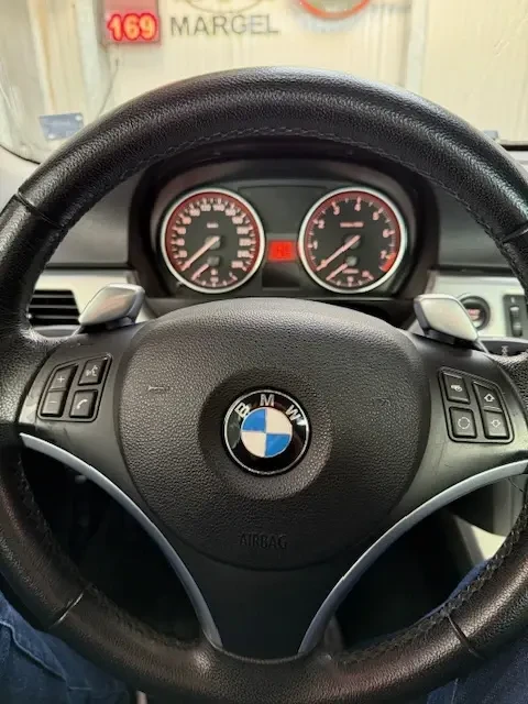 BMW 330 x-Drive, снимка 2 - Автомобили и джипове - 55877528