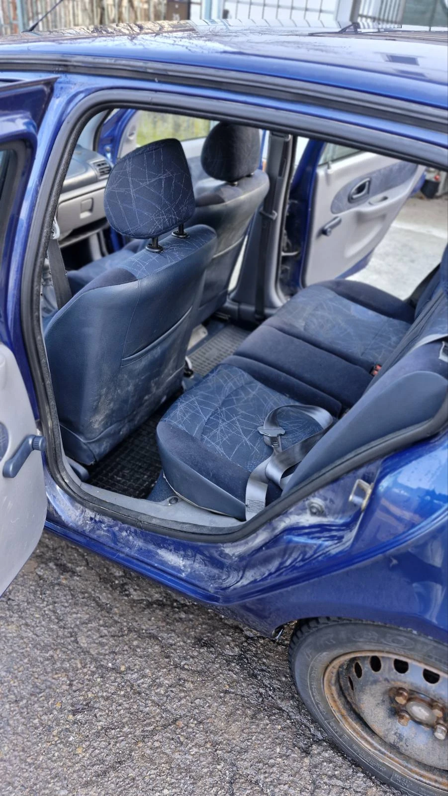 Renault Clio 1.4 16 v | Mobile.bg   11