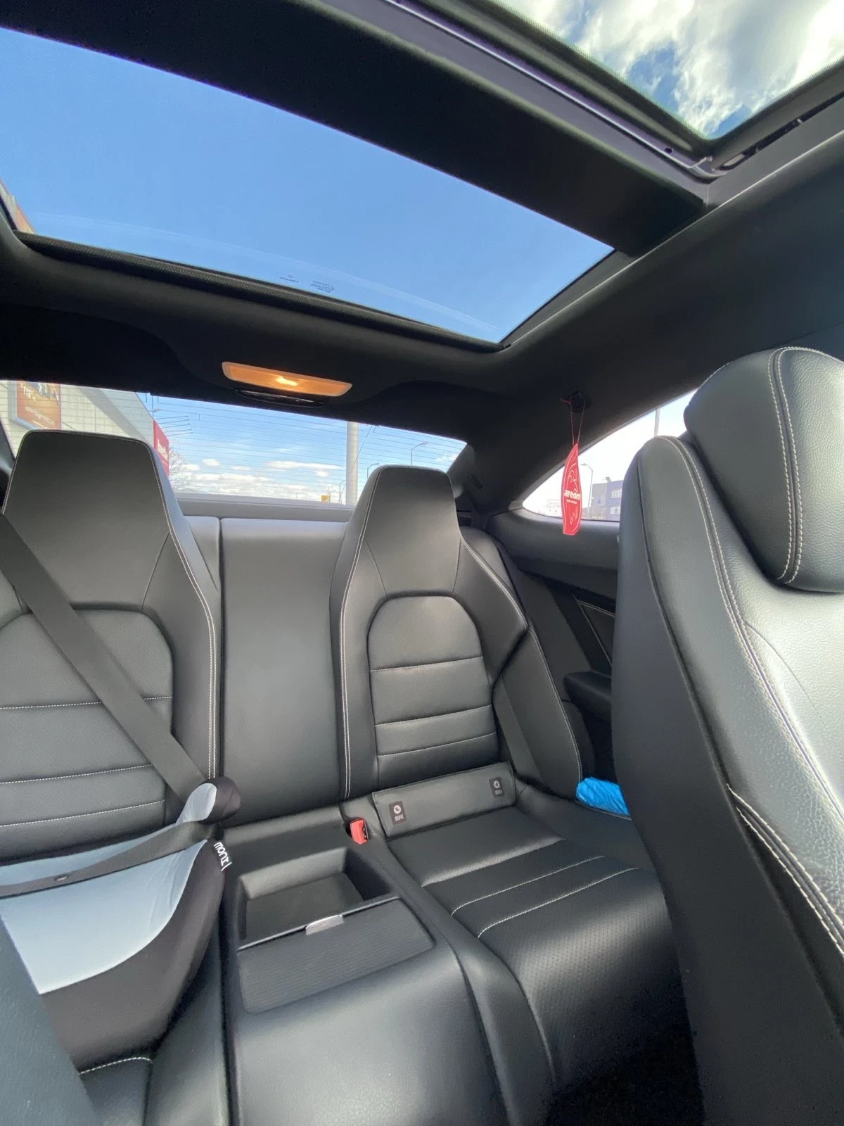 Mercedes-Benz C 250  - изображение 2