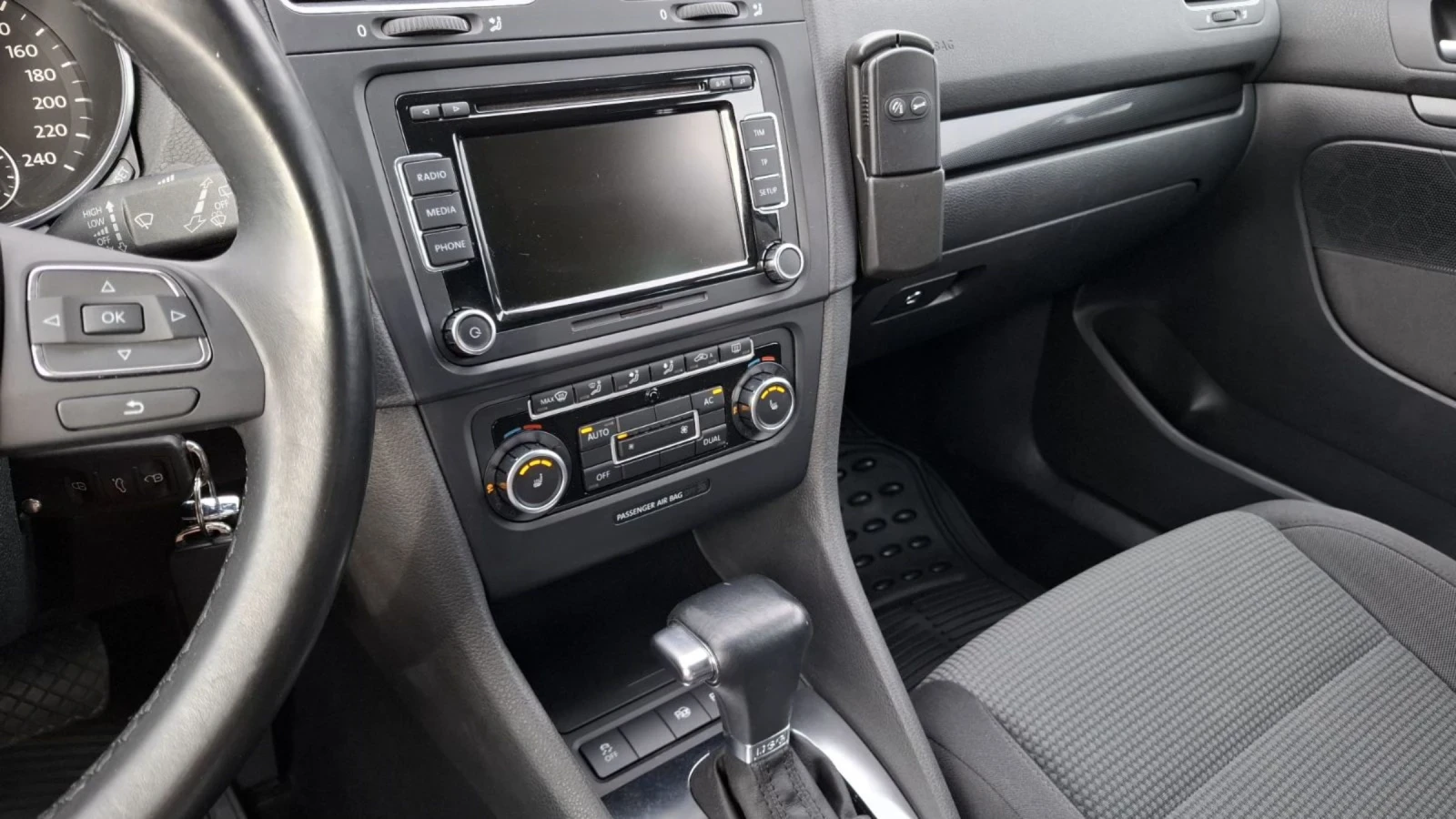 VW Golf 1.4TSI AUTOMATIK/NAVI NOV VNOS GERMANY | Mobile.bg — изображение 12