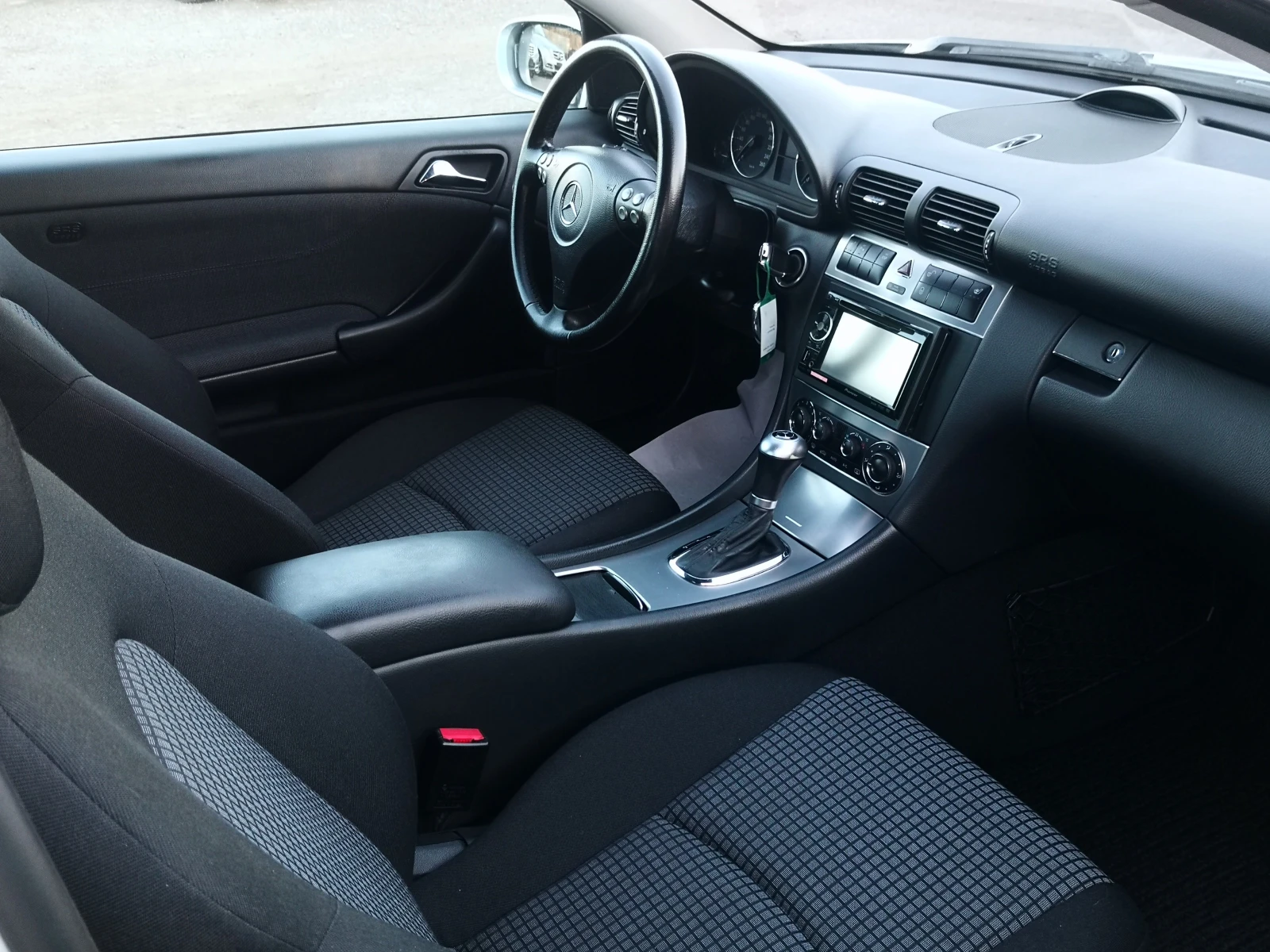 Mercedes-Benz C 180 i Kompressor Автоматик + ГАЗ  - изображение 7