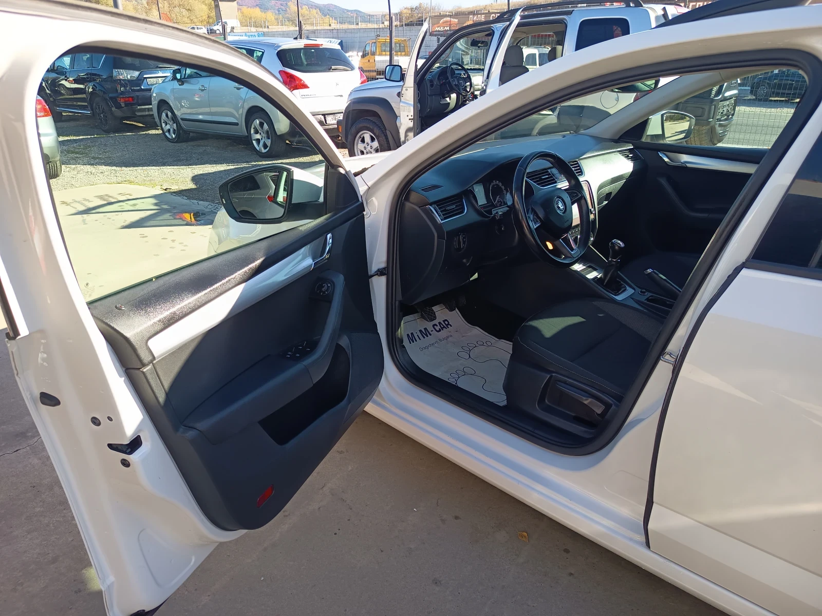 Skoda Octavia 1.6tdi - изображение 8