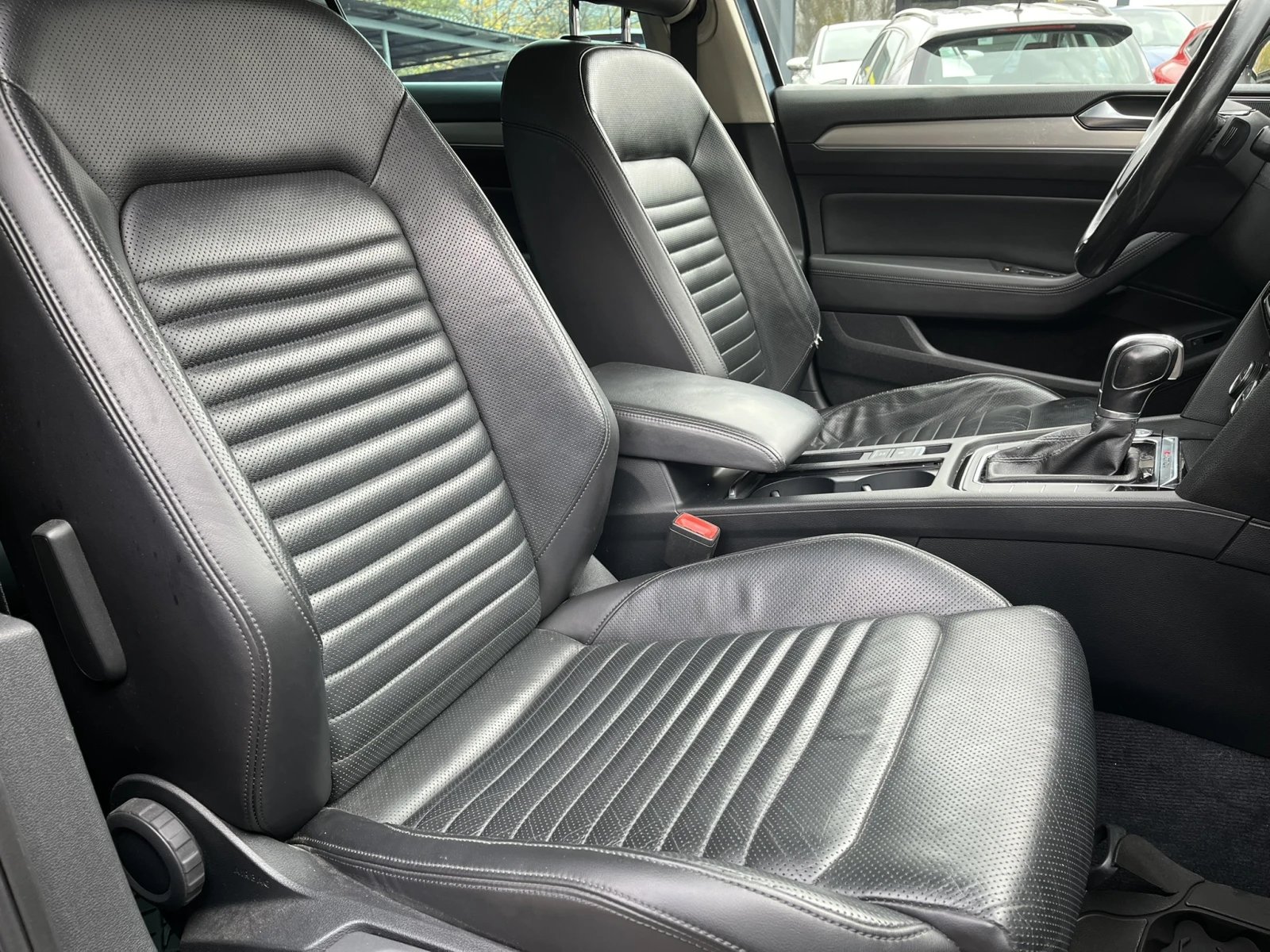 VW Passat Highline 2.0 TDI DSG 4Motion | Mobile.bg   9