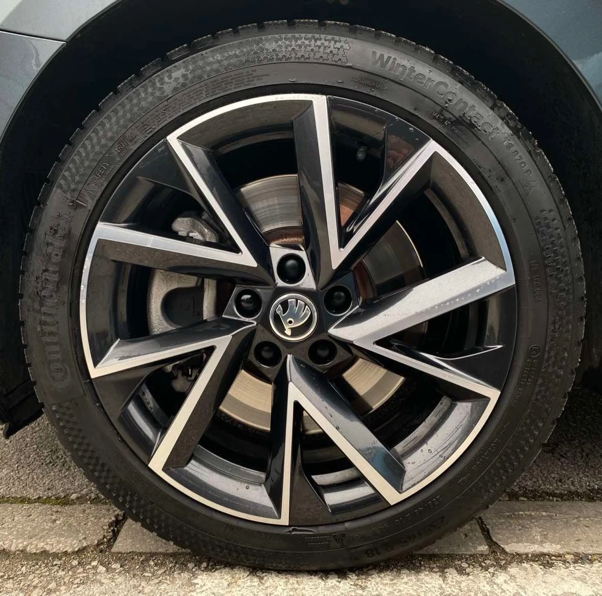 Skoda Superb 2.0TSI/L&K/4x4 - изображение 3