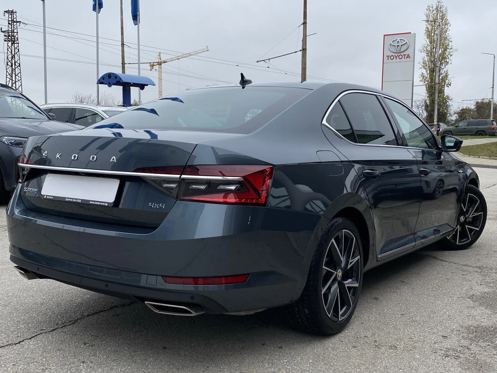Skoda Superb 2.0TSI/L&K/4x4 - изображение 2