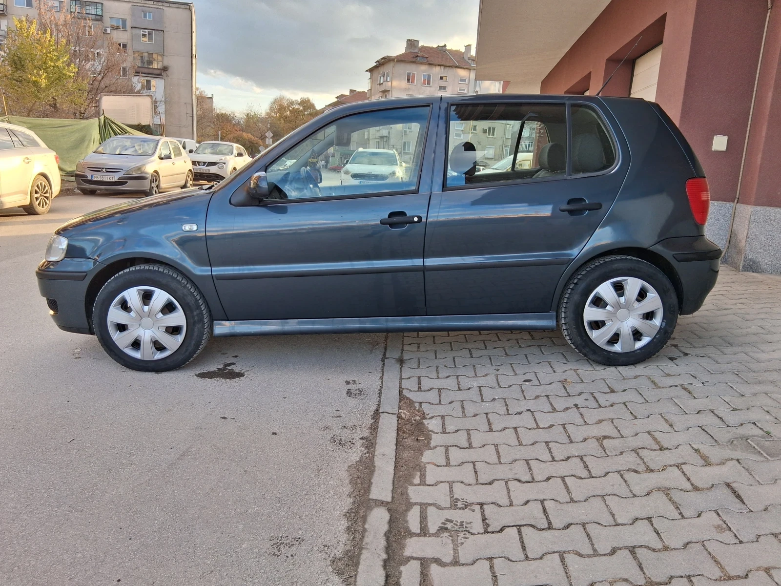 VW Polo 1.4 Бензин - изображение 7