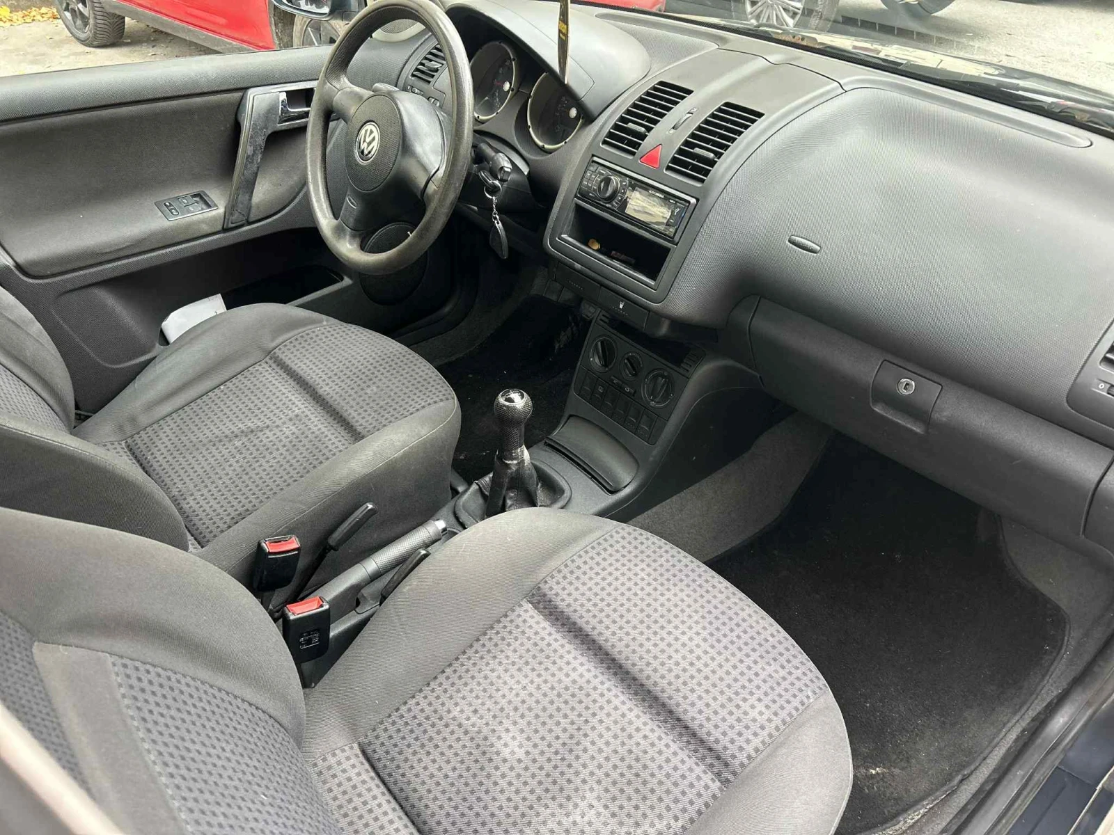 VW Polo 1.4 Бензин - изображение 9