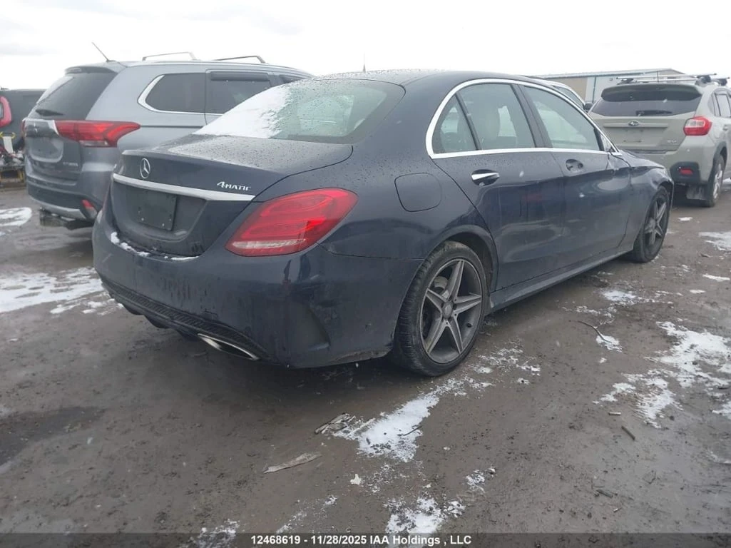 Mercedes-Benz C 300 * 4MATIC * CARFAX * БЕЗ ПЪРВОНАЧАЛНА ВНОСКА - изображение 4
