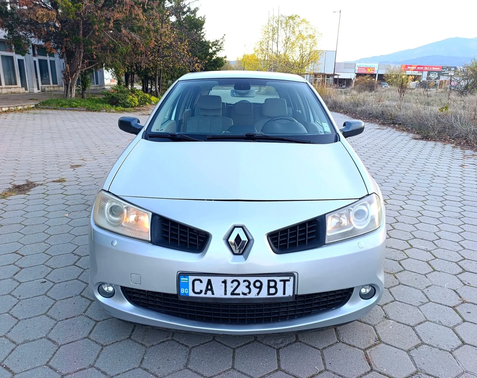 Renault Megane 1.6 16V (RS пакет) - изображение 5