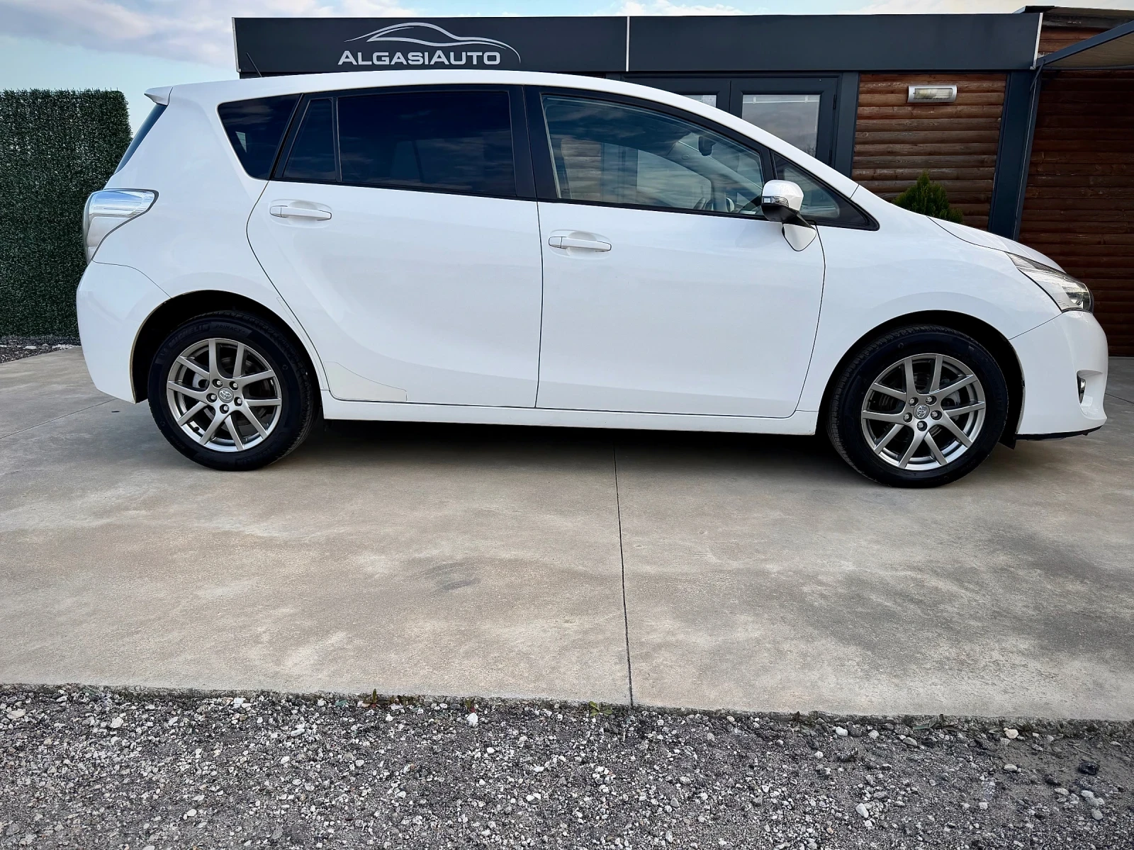 Toyota Verso 1.6 VALVEMATIC* NAVI* CAMERA | Mobile.bg � ����������� 5