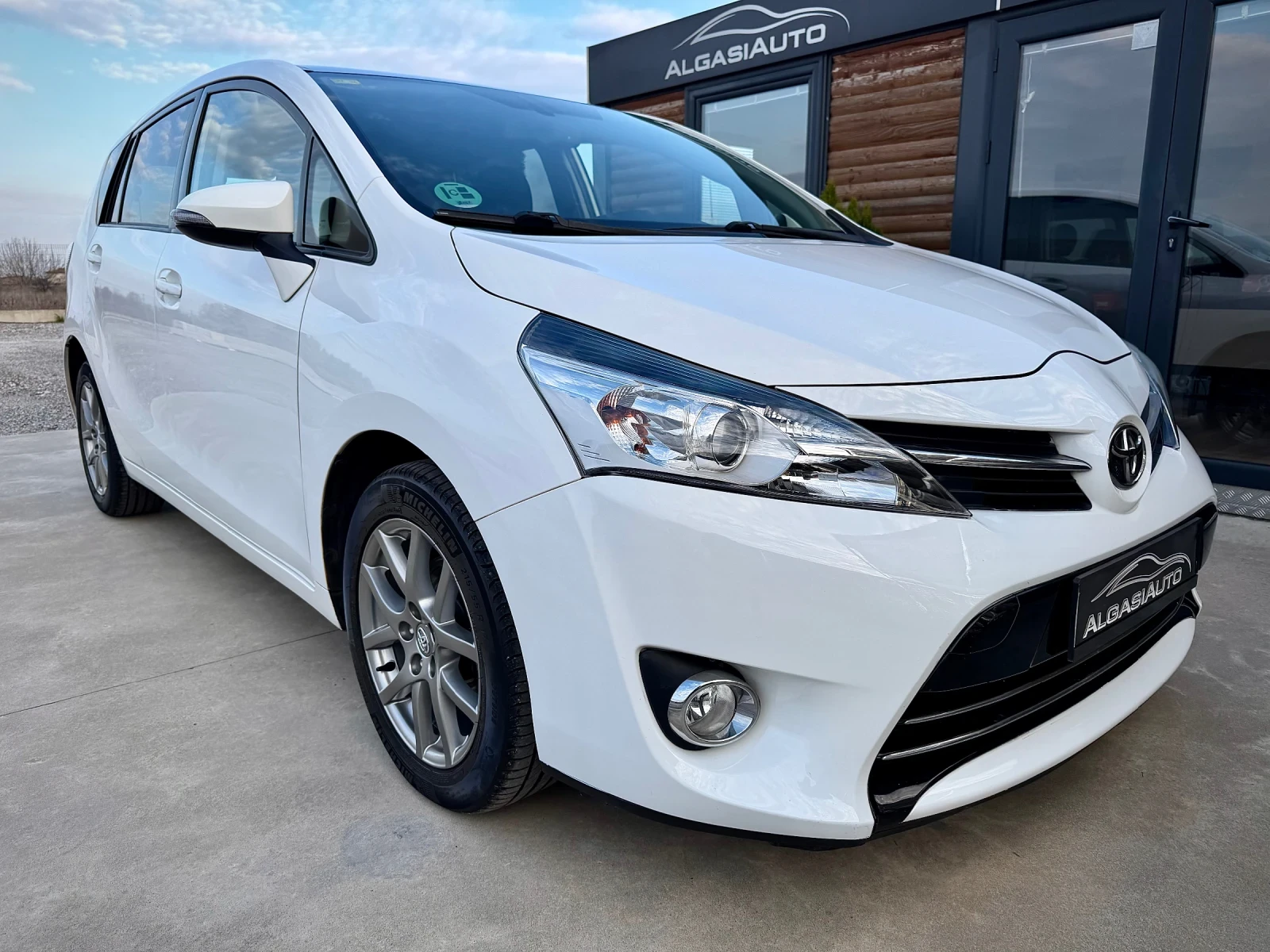 Toyota Verso 1.6 VALVEMATIC* NAVI* CAMERA | Mobile.bg � ����������� 6