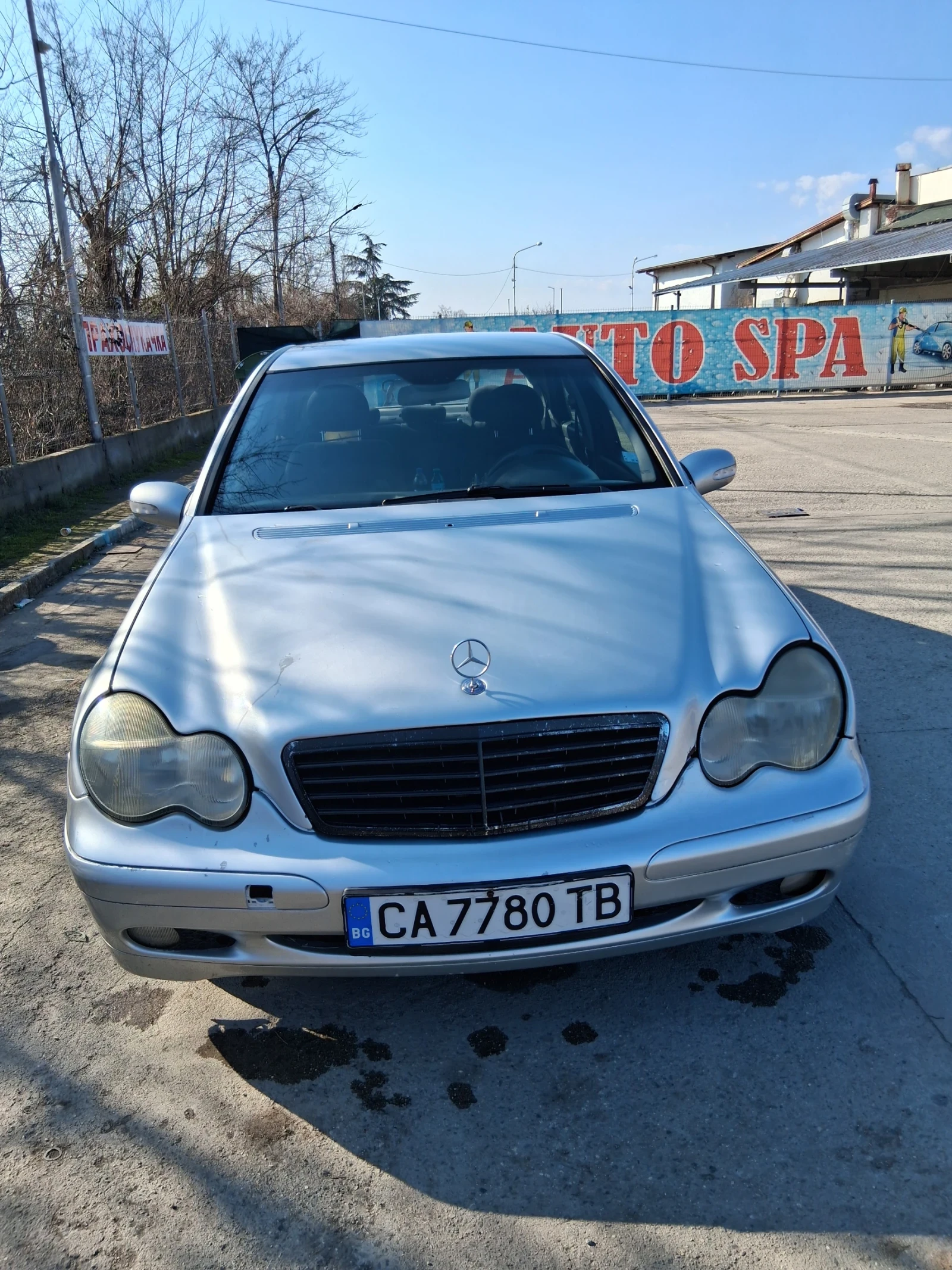 Mercedes-Benz C 180 Kompresor, снимка 10 - Автомобили и джипове - 54127818