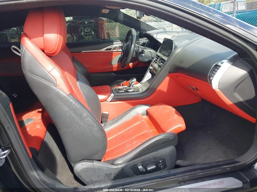 BMW M8 * xDrive* , снимка 5 - Автомобили и джипове - 54214646