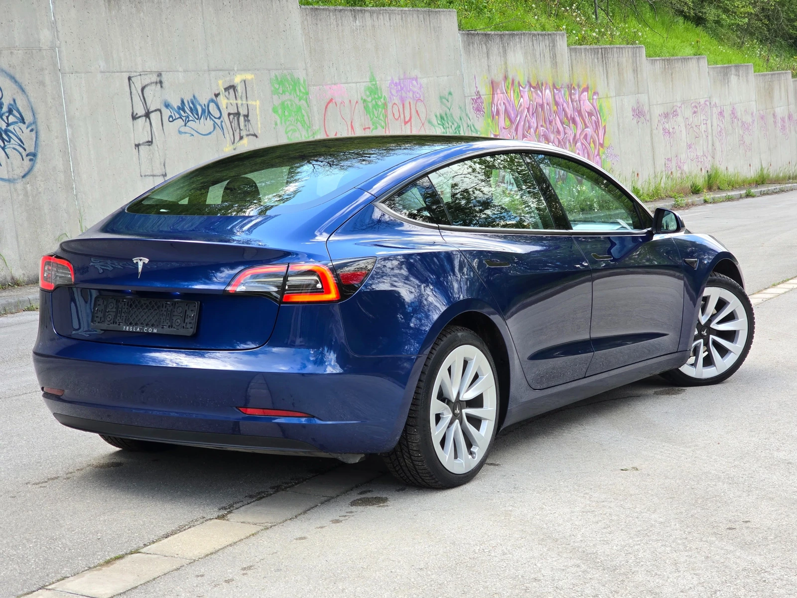 Tesla Model 3 RWD EU LFP Гаранция, снимка 4 - Автомобили и джипове - 54325484