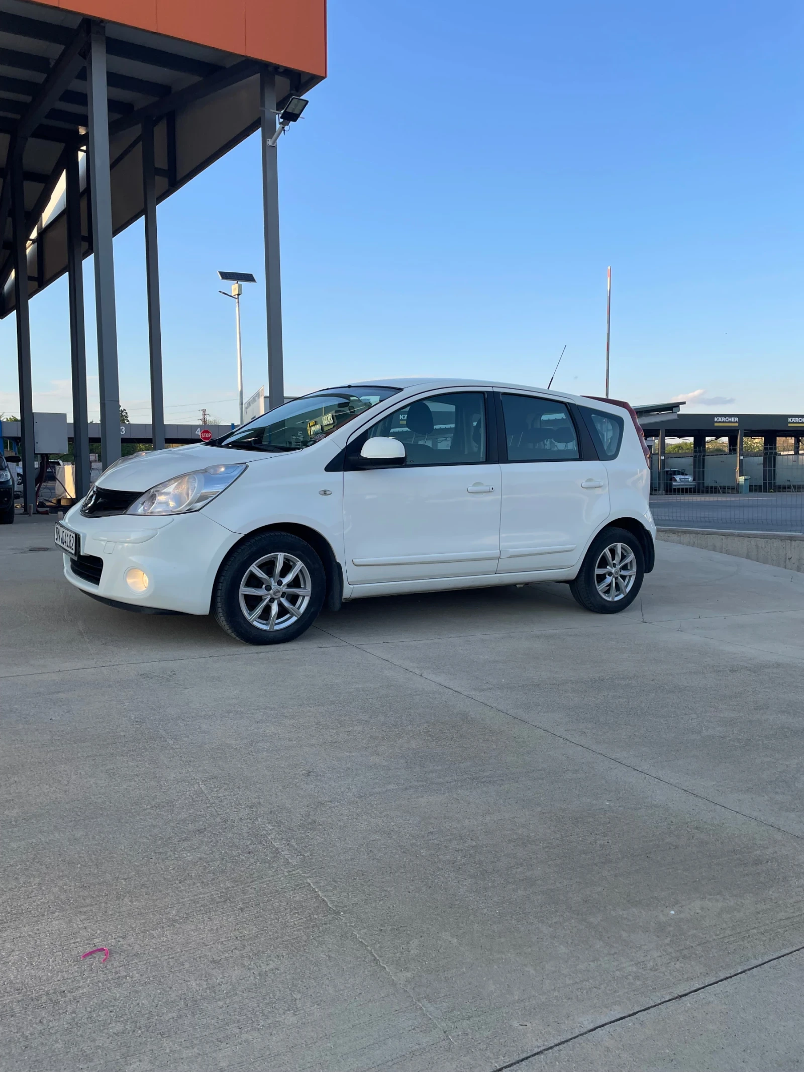 Nissan Note 1.5 DCI КЛИМАТИК, снимка 3 - Автомобили и джипове - 54478960