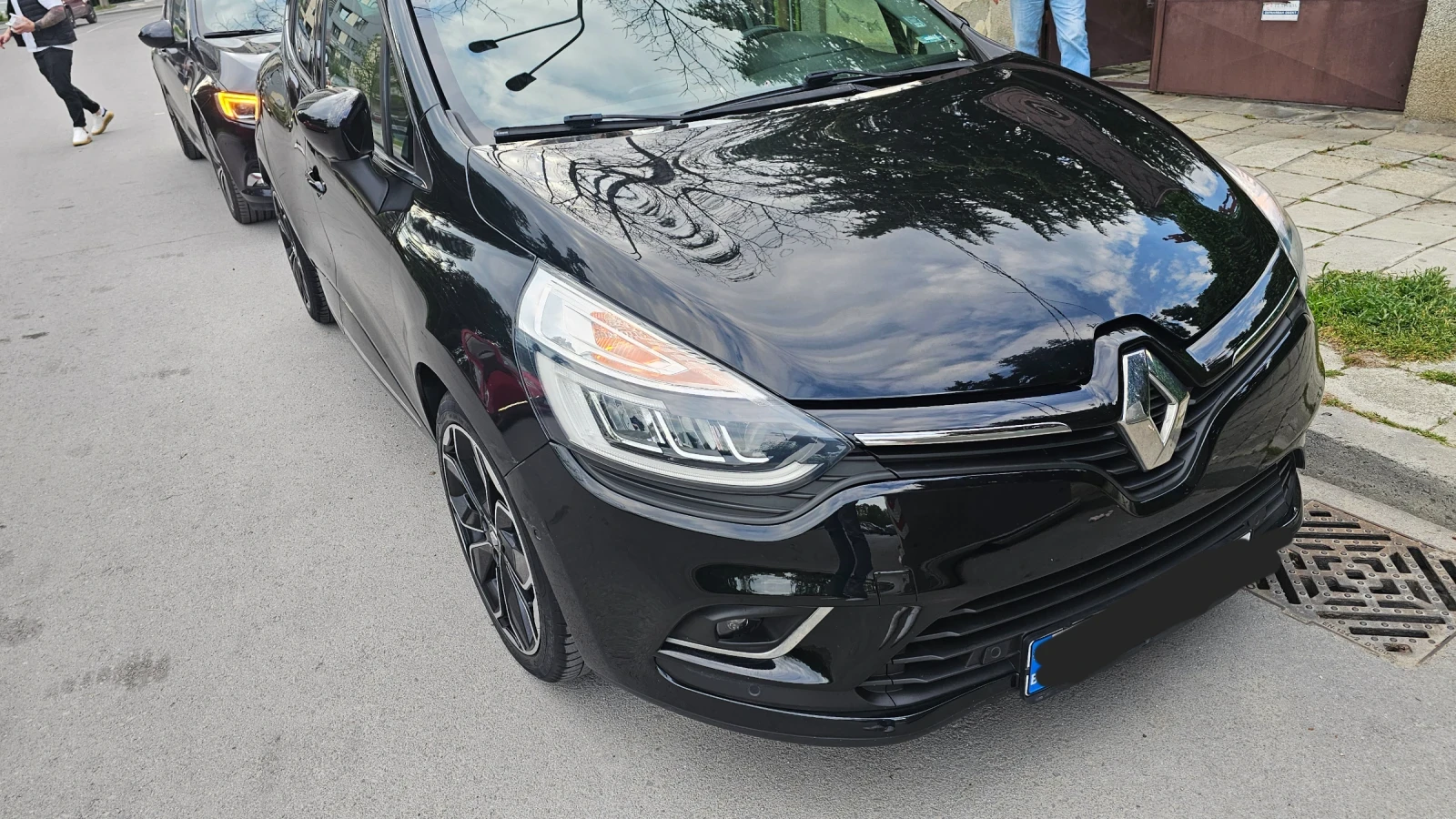 Renault Clio CL4 INTENSEnergy TCe 120 k.c. BVA6 EDC, снимка 2 - Автомобили и джипове - 54595529