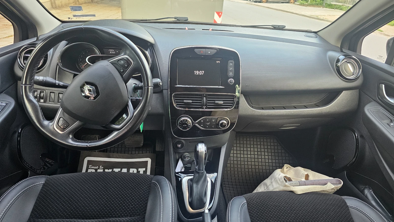Renault Clio CL4 INTENSEnergy TCe 120 k.c. BVA6 EDC, снимка 10 - Автомобили и джипове - 54595529