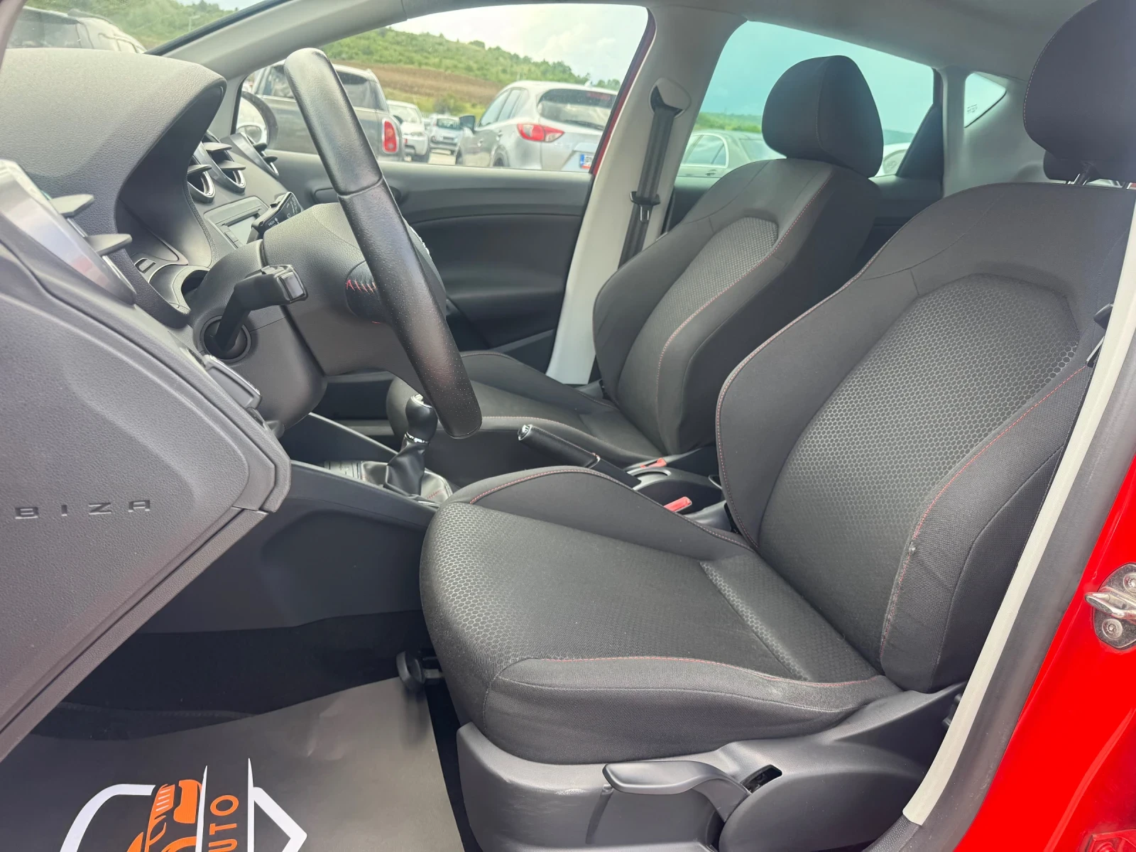 Seat Ibiza FR/Navi/LED/Euro6, снимка 6 - Автомобили и джипове - 54808760