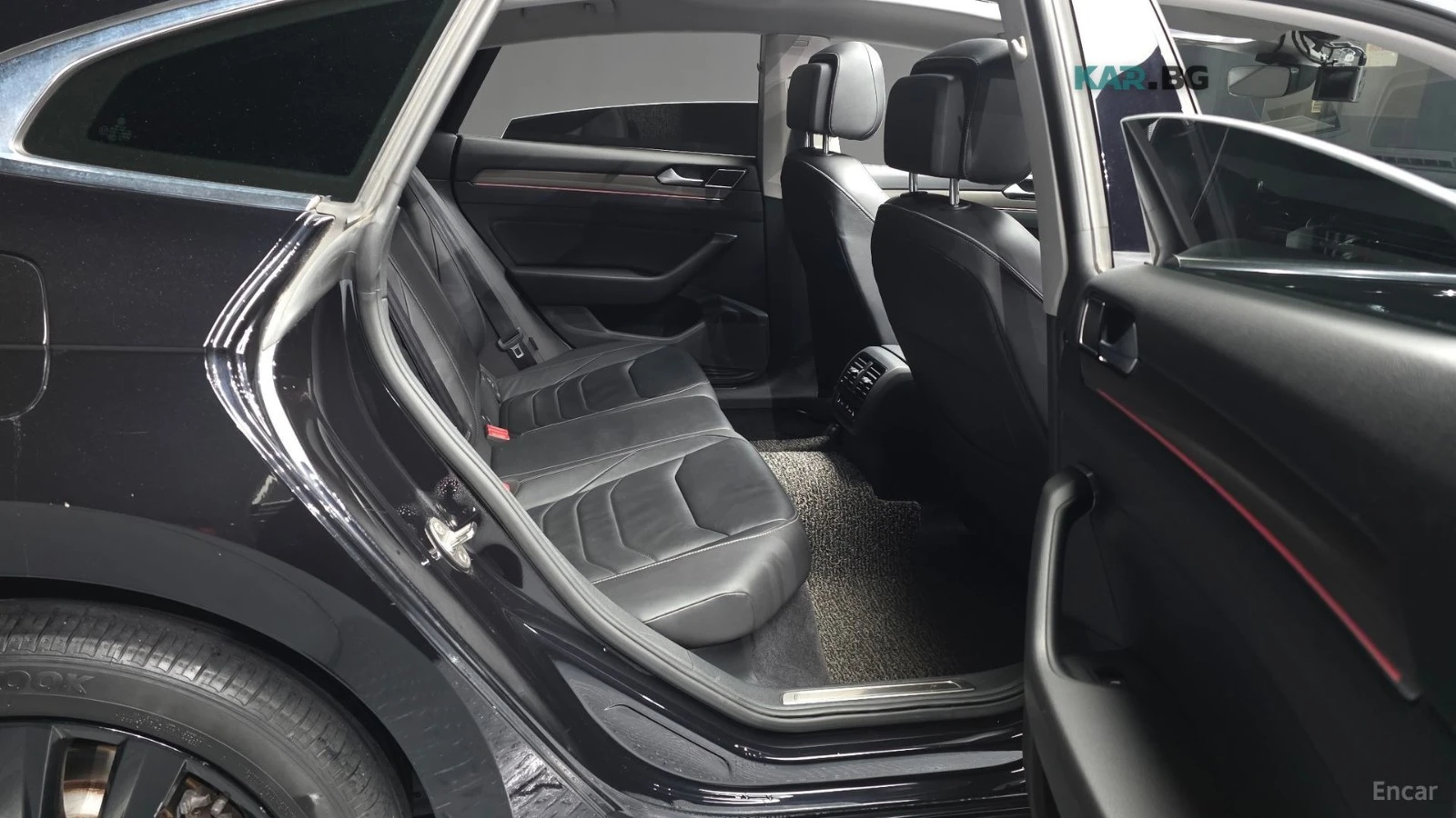 VW Arteon 2.0 TDI* PRESTIGE* КОЖА* ПАНО* ОБДУХВ* ПАНО* , снимка 12 - Автомобили и джипове - 54823744