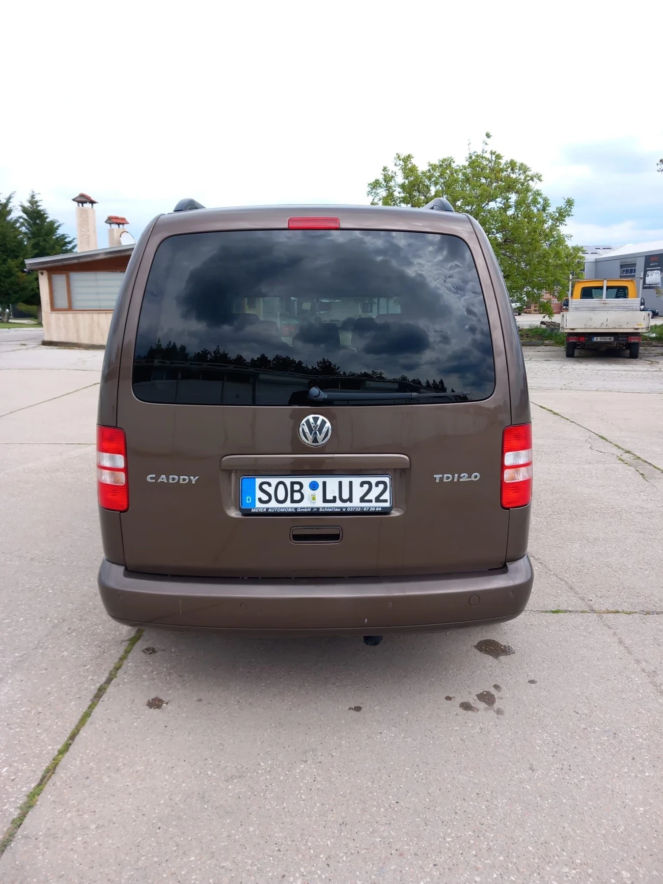 VW Caddy 2.0 TDI Германия 7 местен Топ състояние Webasto, снимка 5 - Автомобили и джипове - 54858280