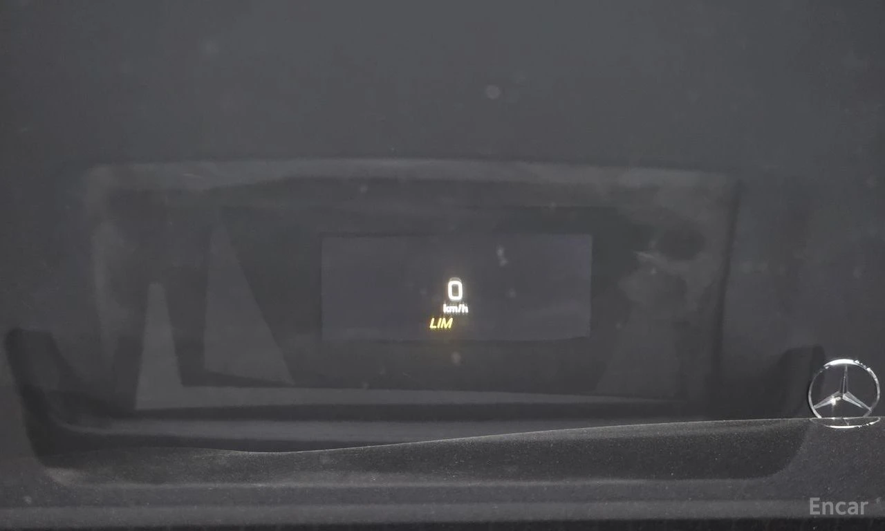 Mercedes-Benz S 560 L* 4MATIC* BURMESTER* ДИГИТАЛНО* ТАБЛО* ОБДУХВАНЕ*, снимка 11 - Автомобили и джипове - 54996265