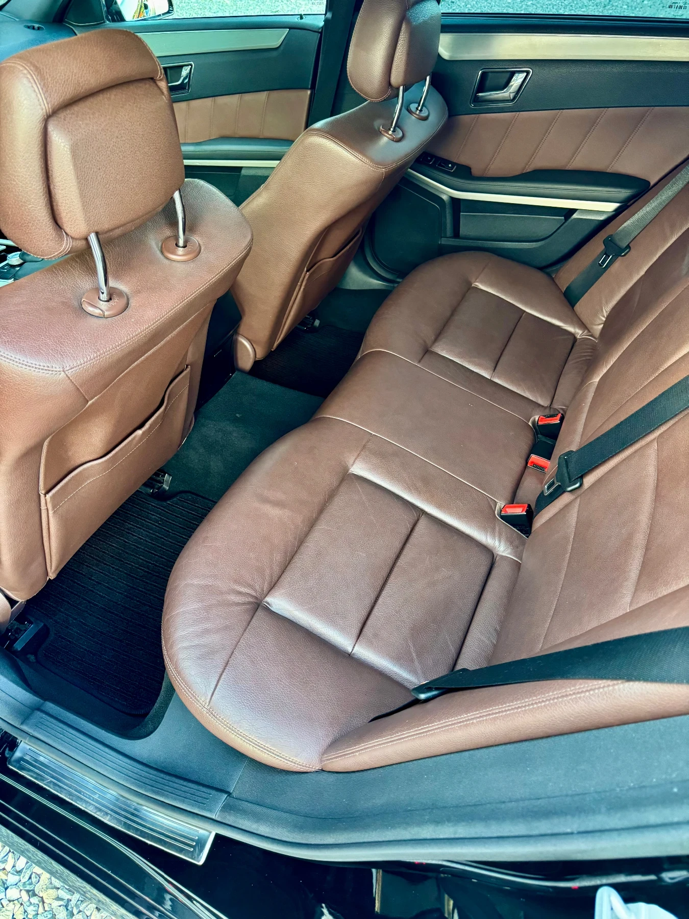 Mercedes-Benz E 350, снимка 15 - Автомобили и джипове - 55016885
