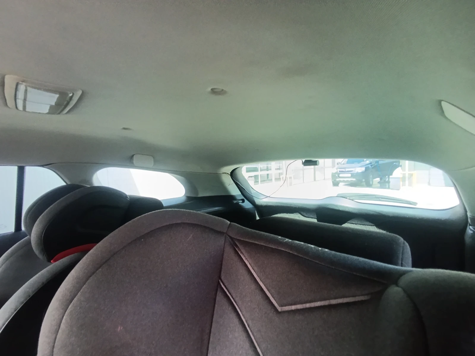 Toyota Avensis, снимка 11 - Автомобили и джипове - 55186056