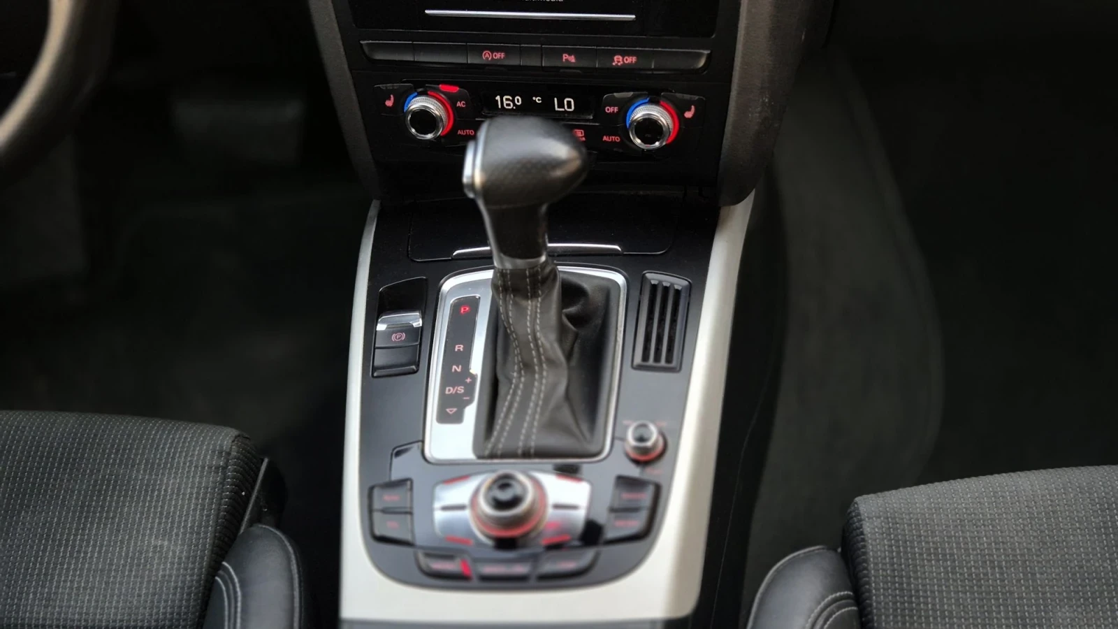 Audi A4 B8.5 3xS-LINE 3.0 245, снимка 12 - Автомобили и джипове - 55574972