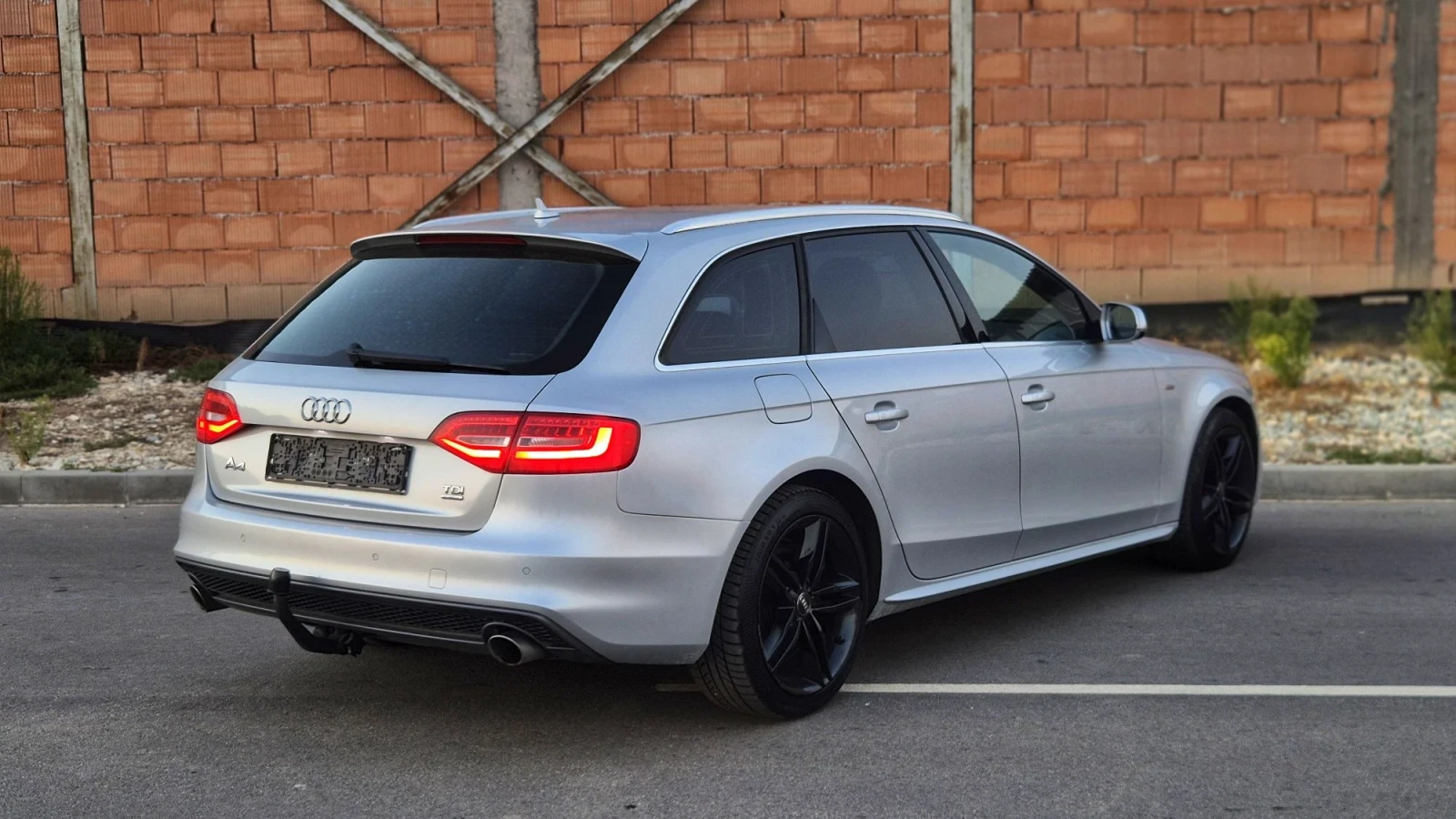 Audi A4 B8.5 3xS-LINE 3.0 245, снимка 6 - Автомобили и джипове - 55945589