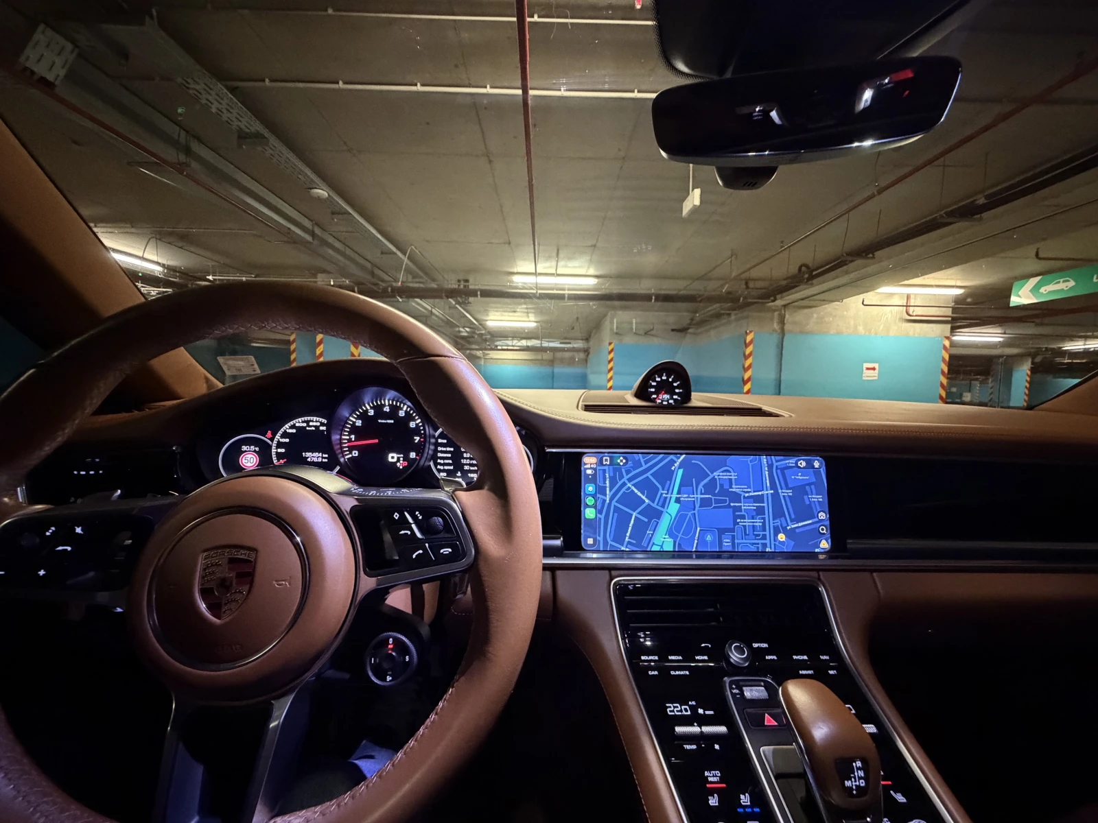 Porsche Panamera Sport Turismo 4S, снимка 10 - Автомобили и джипове - 55613966