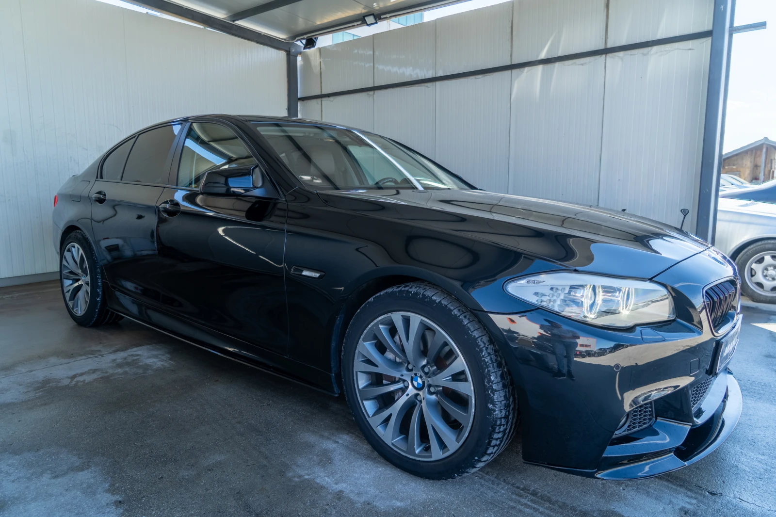 BMW 535 I = TOP = M-PACK = ЛИЗИНГ = ГАРАНЦИЯ, снимка 3 - Автомобили и джипове - 56330217