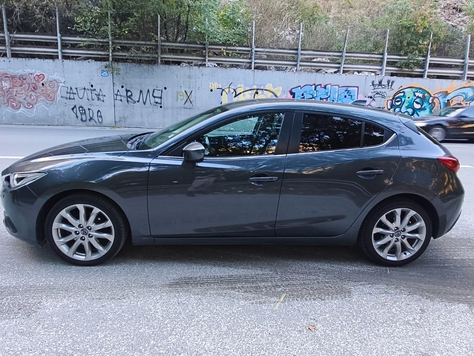 Mazda 3 2.2 Diesel! Germany! Head up!, снимка 5 - Автомобили и джипове - 56337314